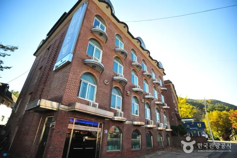 草原度假村酒店[优秀住宿设施]