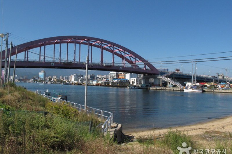 青湖洞(大爷村)