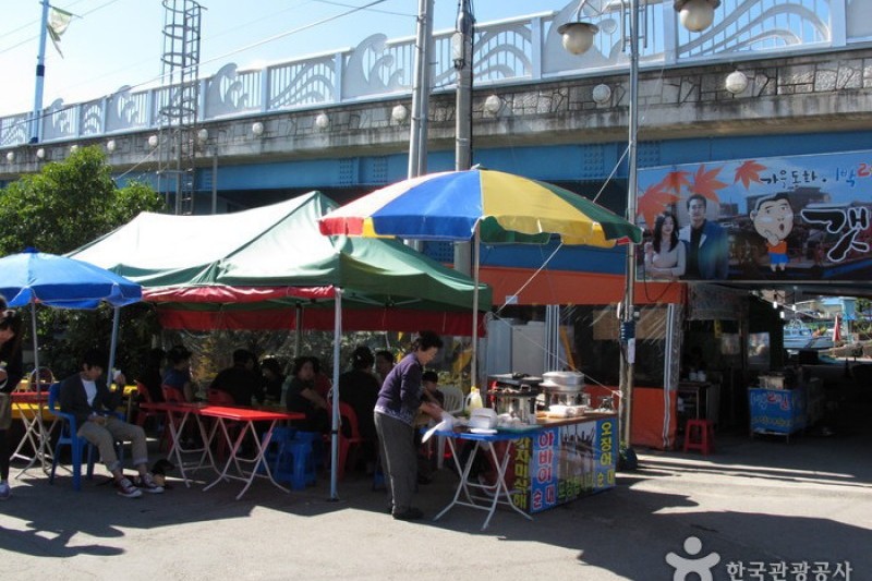 青湖洞(大爷村)