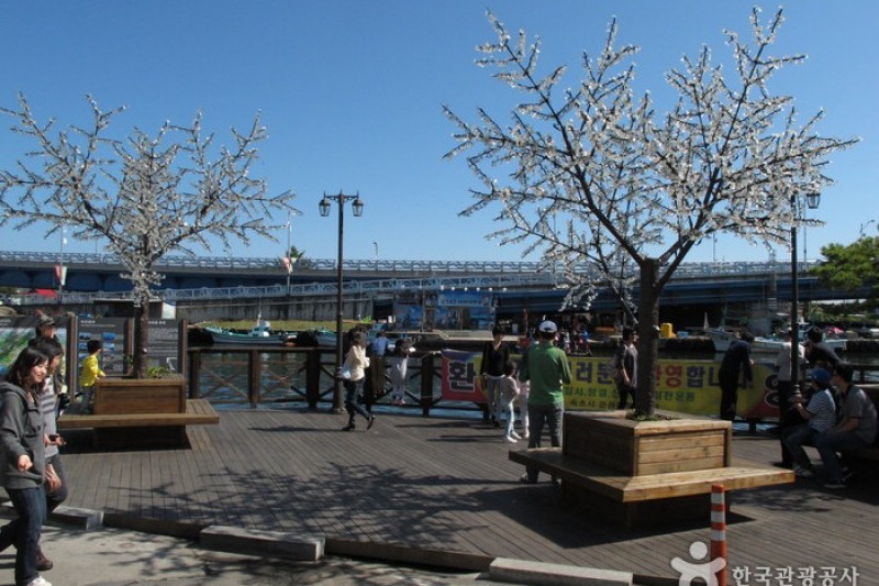 青湖洞(大爷村)