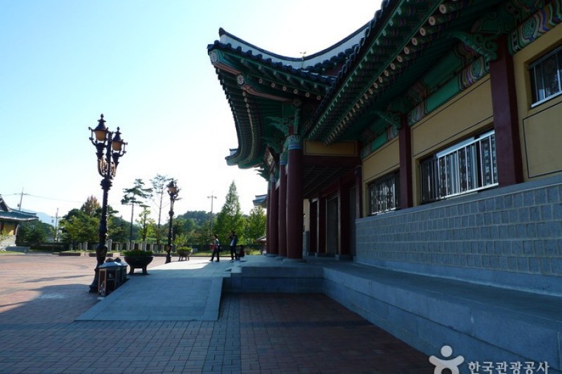 江陵市乌竹轩市立博物馆 (2/18)