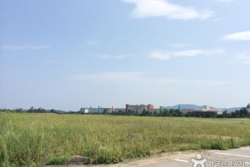 雪岳广场乡村俱乐部