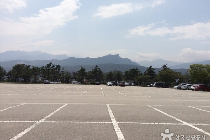 雪岳广场乡村俱乐部