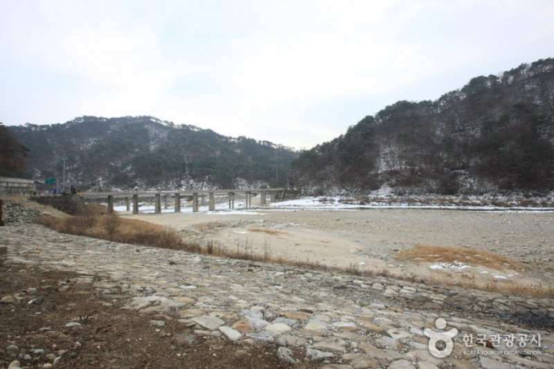 麟蹄内麟川 인제 내린천 (1/7)