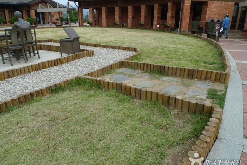 李孝石文学馆