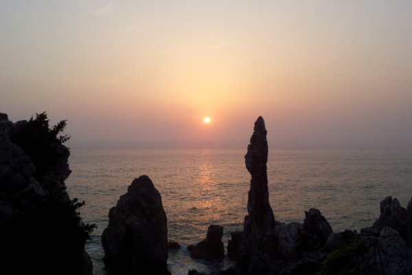 湫岩烛台岩石