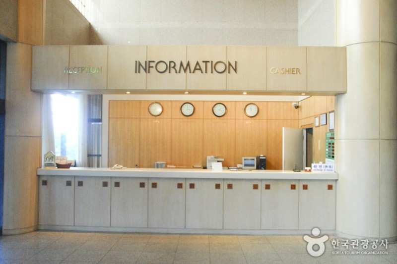 春川熊城观光酒店 