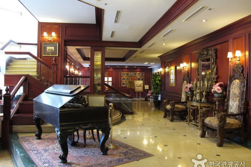 肯辛顿星级酒店