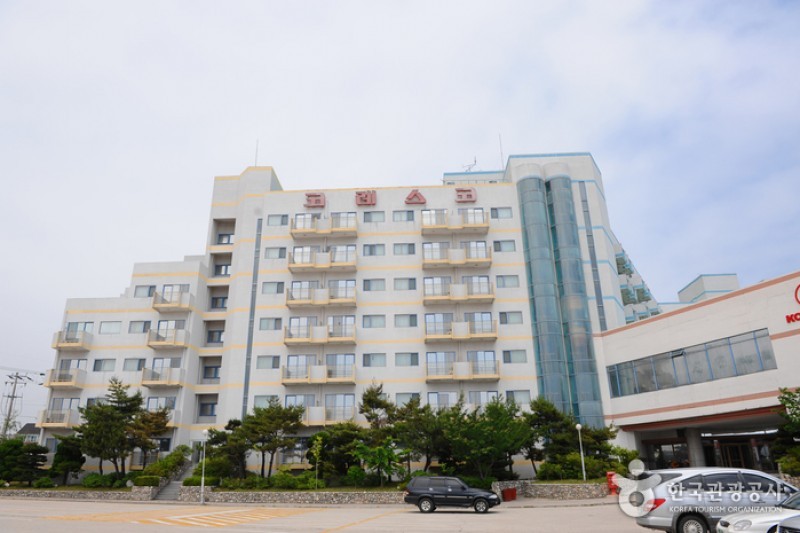 考瑞斯克三浦度假村酒店