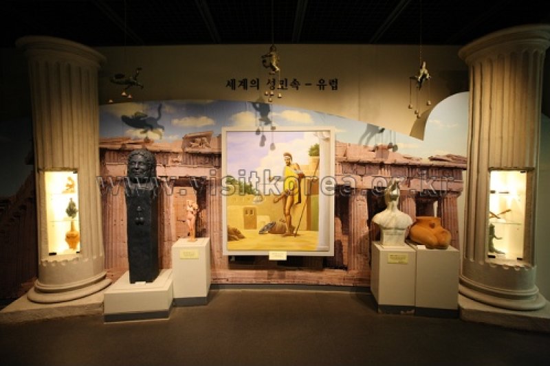 三陟渔村民俗展示馆삼척 어촌민속전시관 (4/39)