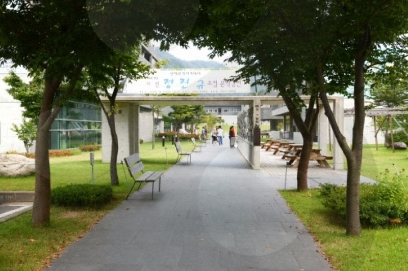 万海村 (9/16)