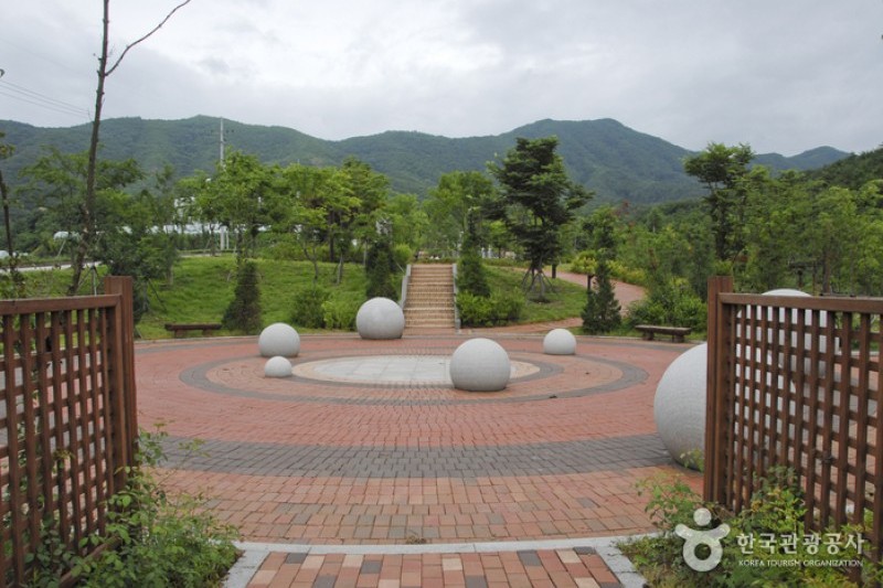 国土正中央天文台국토정중앙천문대 (6/13)
