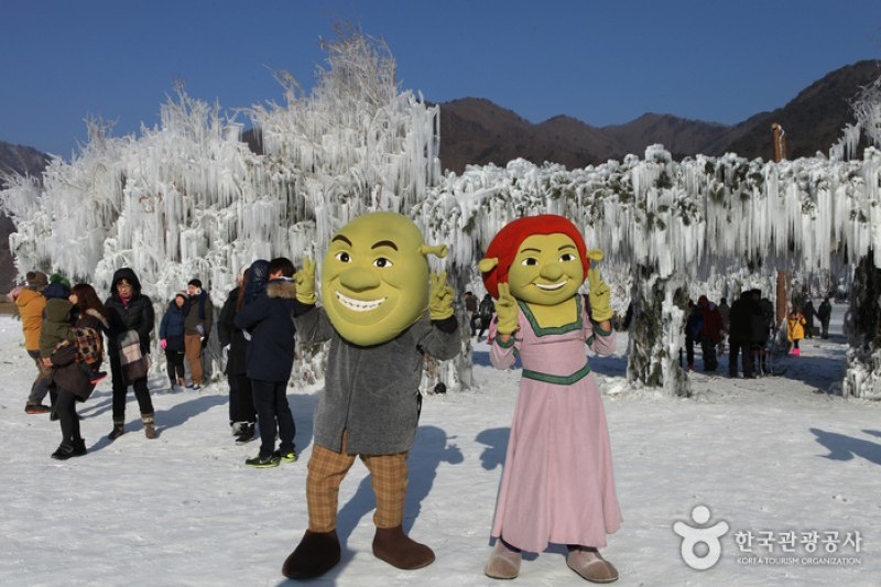 麟蹄冰鱼庆典(인제빙어축제)