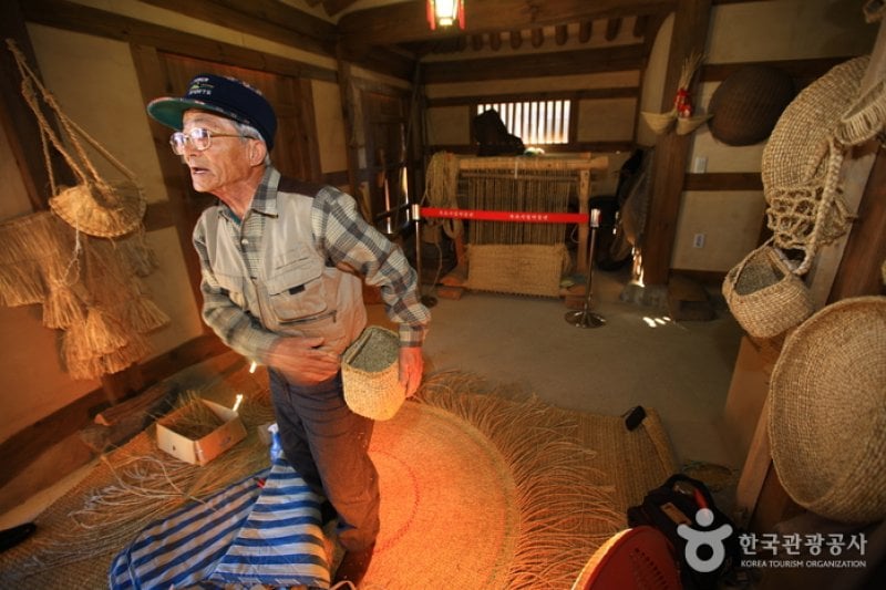 束草市立博物馆‧ 束草难民文化村