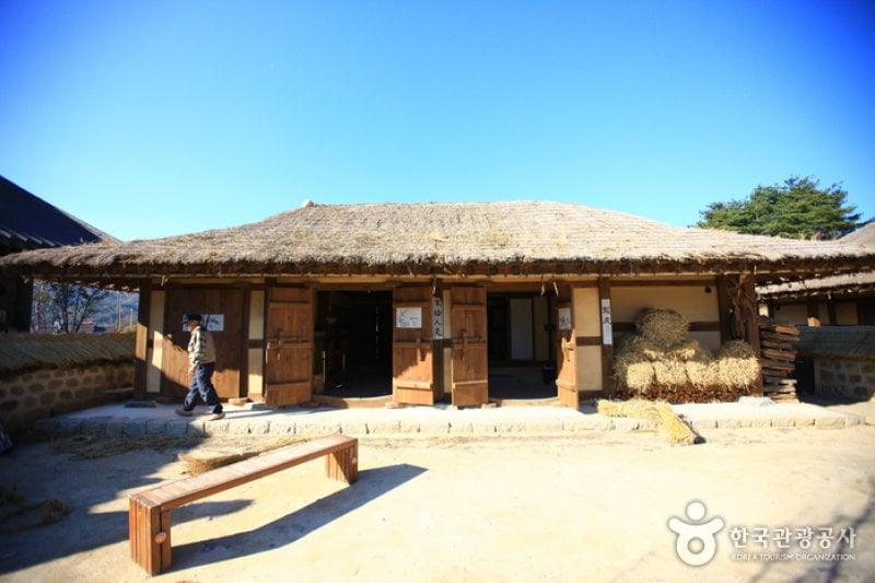 束草市立博物馆‧ 束草难民文化村