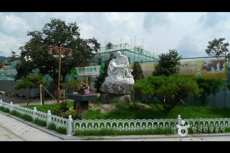 全州殿洞圣堂<br />전주전동성당