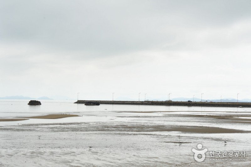 栗浦海水浴场及海水游泳场