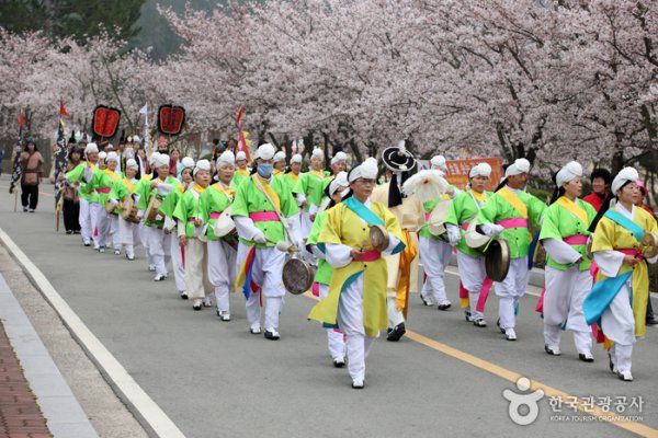 灵岩王仁文化节 <br >영암왕인문화축제