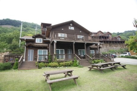 蟾津江银光波涛膳宿公寓[优秀住宿设施] 