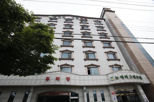 新常绿汽车旅馆[优秀住宿设施]