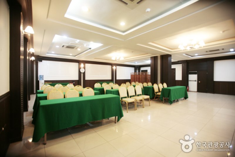 白羊观光酒店
