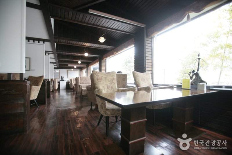 白羊观光酒店
