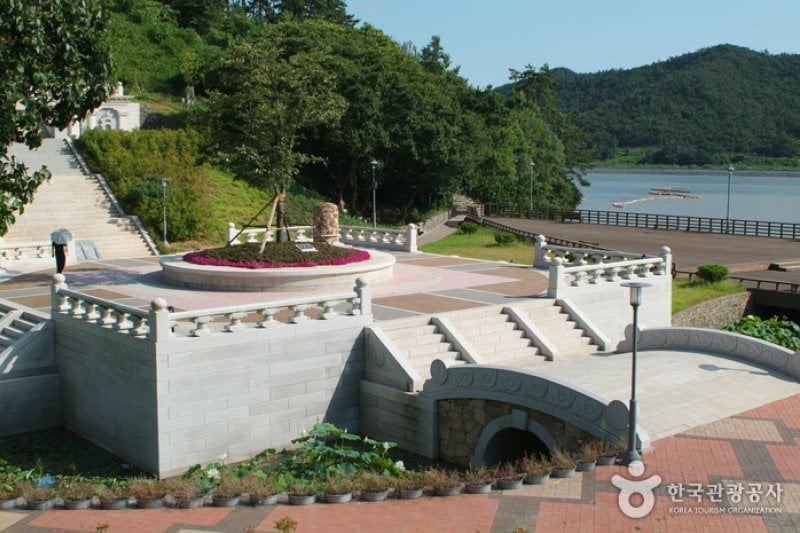 百济佛教最初发源地 (8/15)