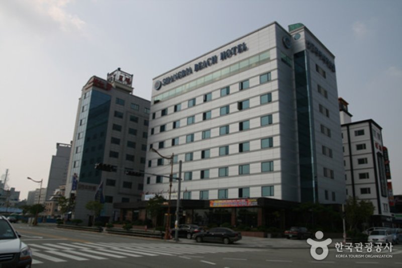 香格里拉沙滩观光酒店 (1/6)