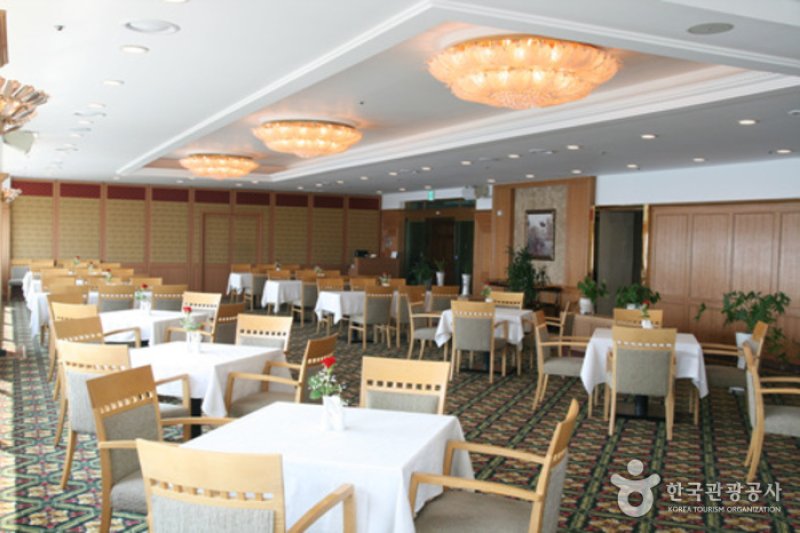 香格里拉沙滩观光酒店 (4/6)