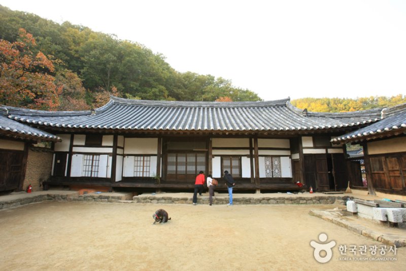 松韶古宅(송소고택) (1/38)