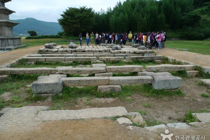 庆州感恩寺址 (5/25)