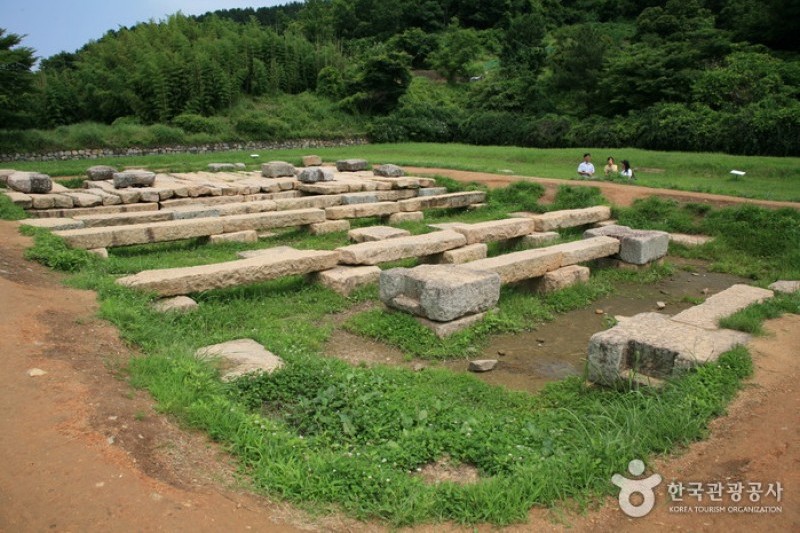 庆州感恩寺址 (13/25)