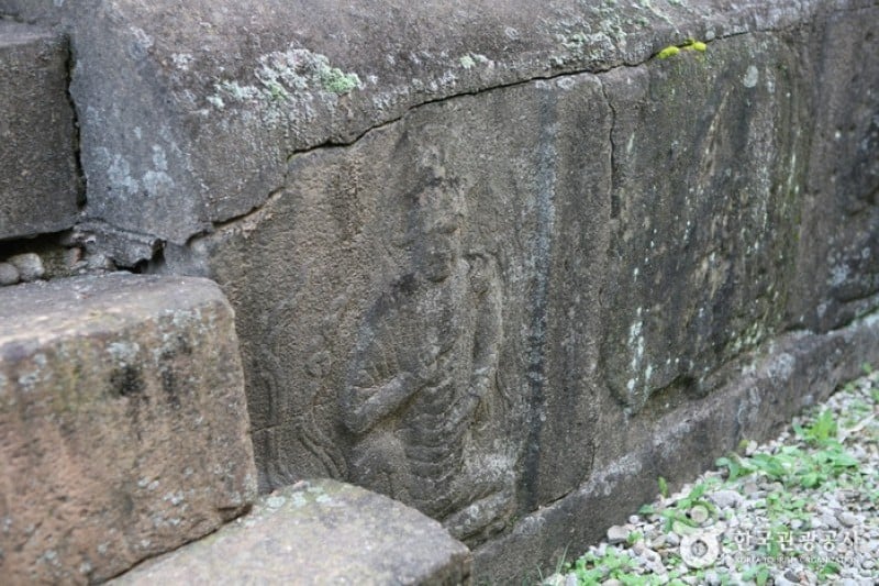 安东法兴寺七层砖塔