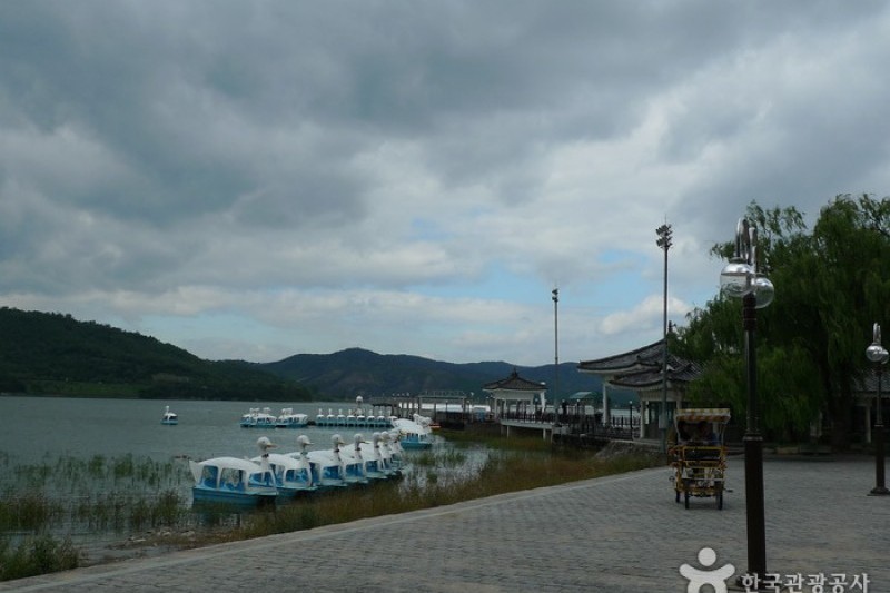 普门湖