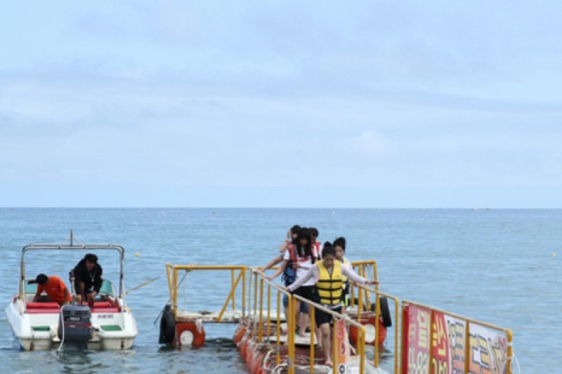 鲸珠海水浴场