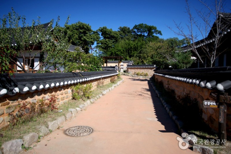 庆州校村村 (1/10)