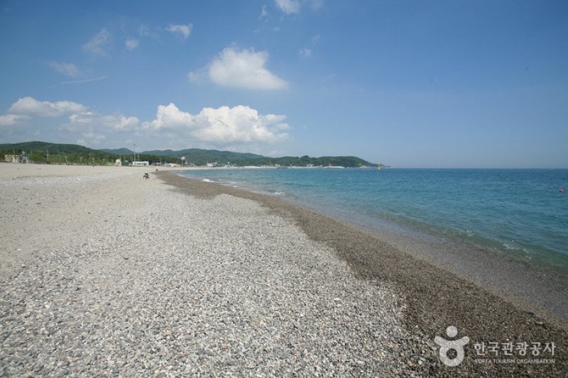 萝井沙滩海水浴场 (3/4)