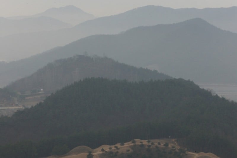 高灵池山洞古坟群