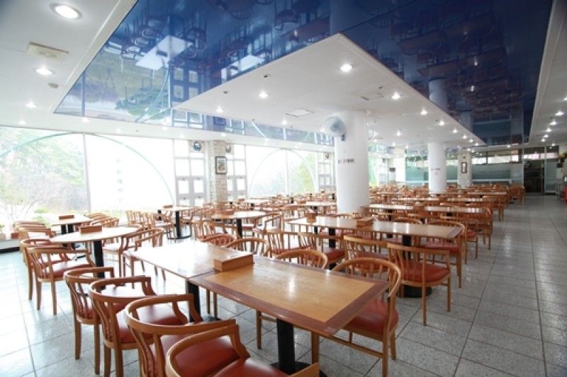白岩春天酒店[优秀住宿设施] 