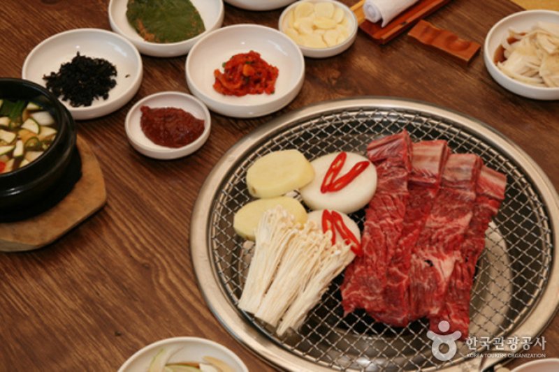 大湖韩式套餐(대호 한정식)
