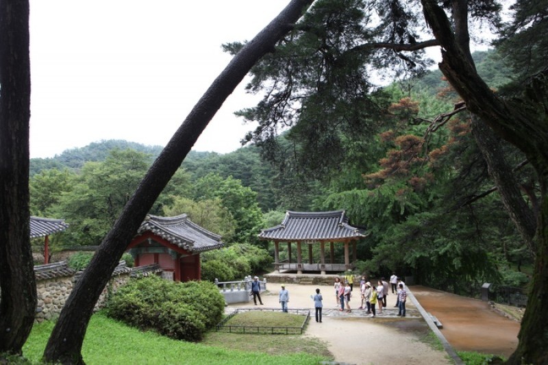 绍修书院
