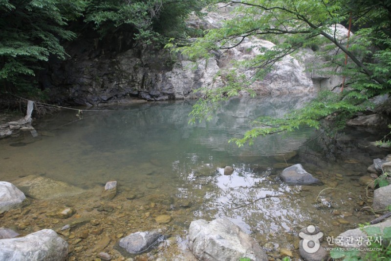 仙游洞溪谷