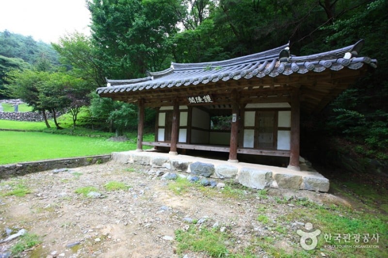 山清传仇衡王陵 (9/10)