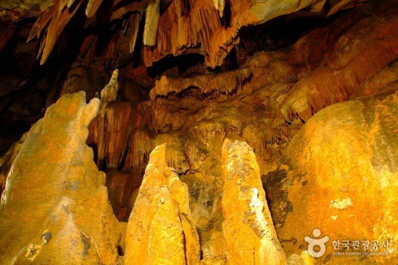 丹阳古薮洞窟
