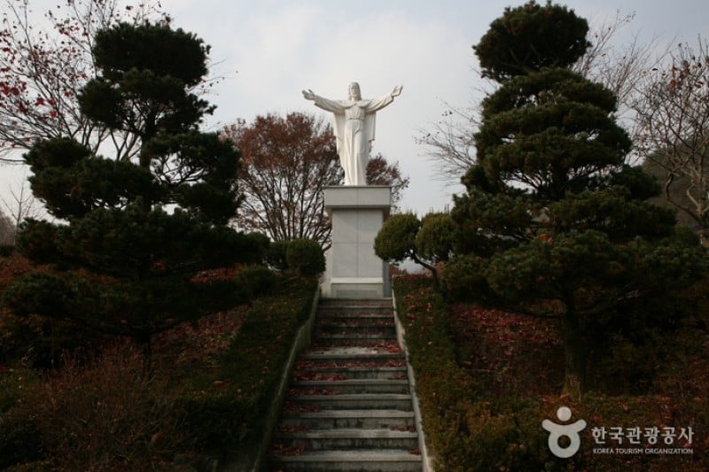 徘论圣地