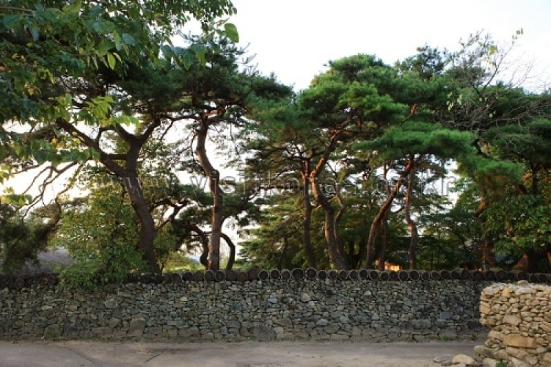 外岩里民俗村