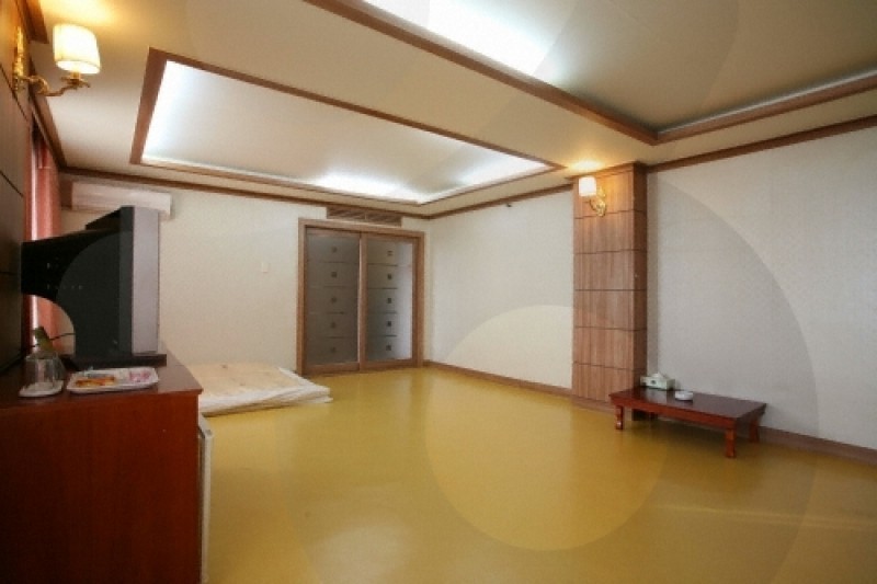 温阳Palace酒店