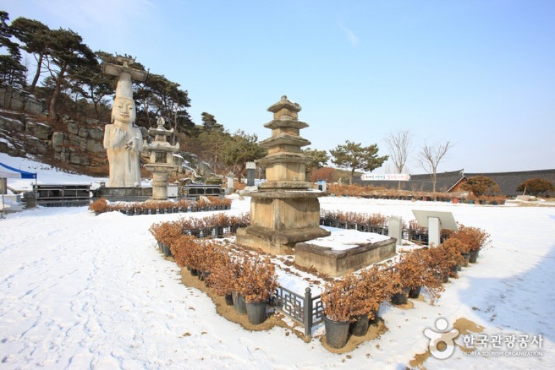 灌烛寺