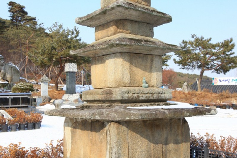 灌烛寺