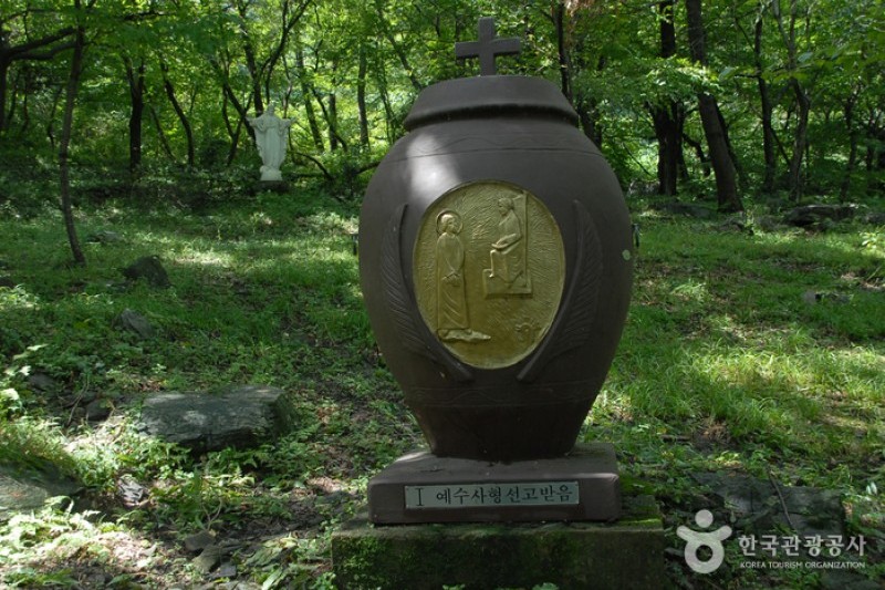 青阳Daracgol串墓圣地